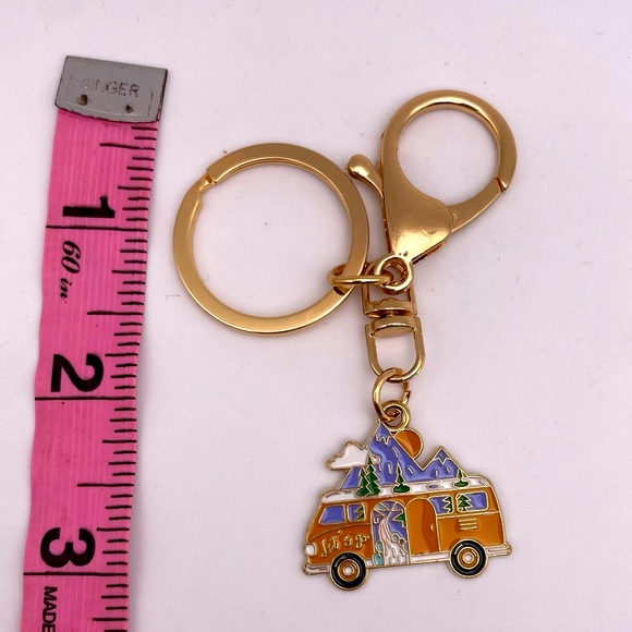RAMBLIN’ VAN | Adventure Camper | Bag Charm | Keychain (Brand New!) 💘 - Picture 7 of 10